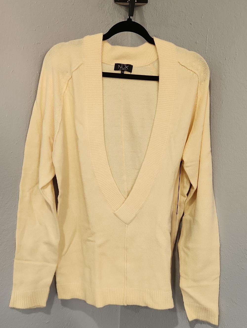 NUX Pale Cream Deep V-Neck Knit Pullover